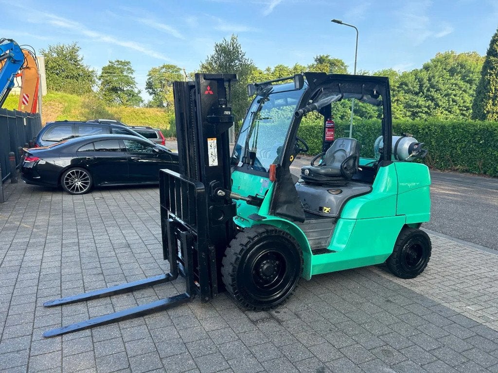 Mitsubishi FG45N Heftruck (bj 2012), Zakelijke goederen, Machines en Bouw | Heftrucks en Intern transport, Meer dan 4000 kg, LPG