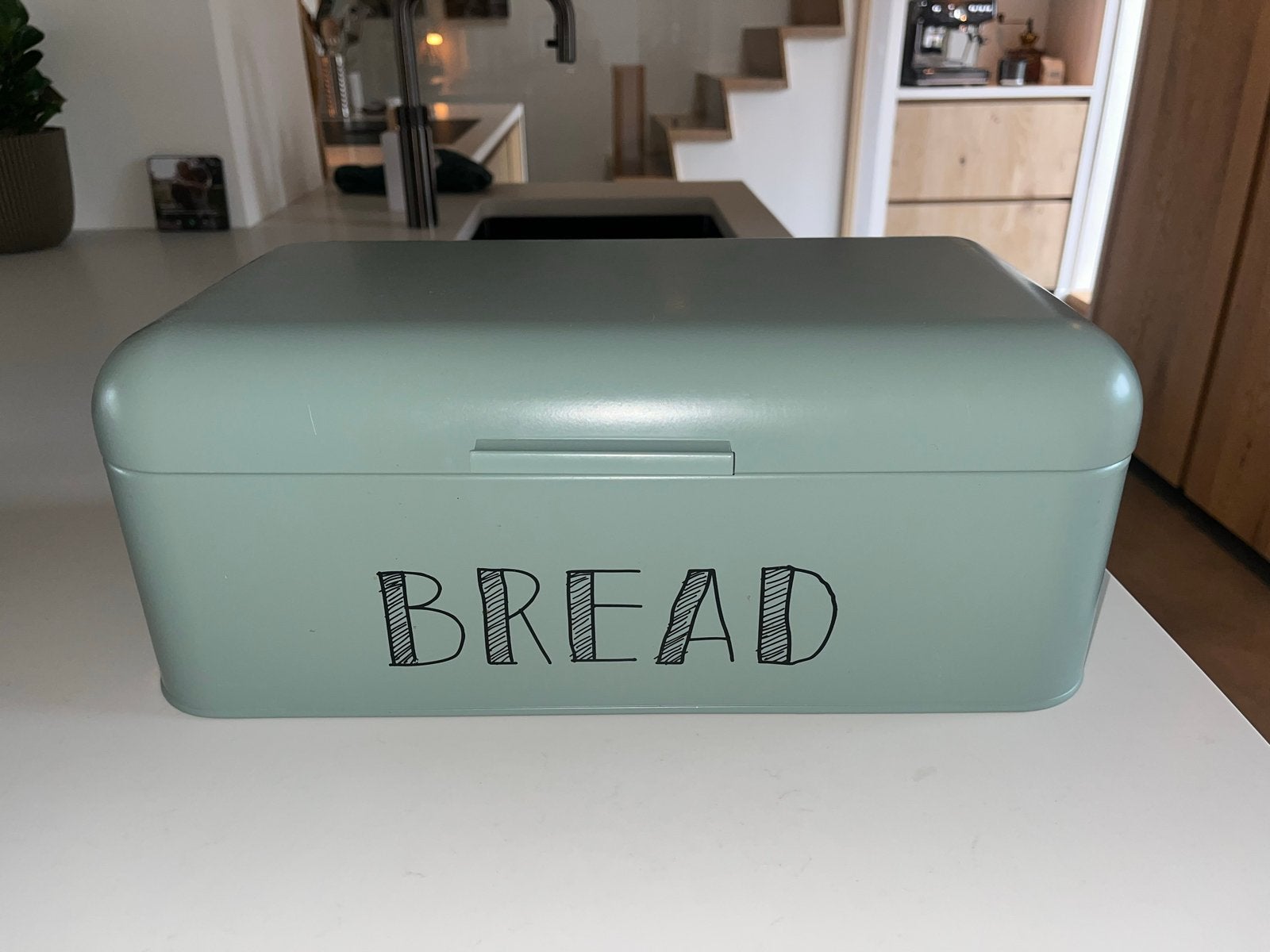 Broodtrommel groen/mintgroen met 'BREAD' opdruk, Groen, Ophalen of Verzenden, Zo goed als nieuw, Metaal