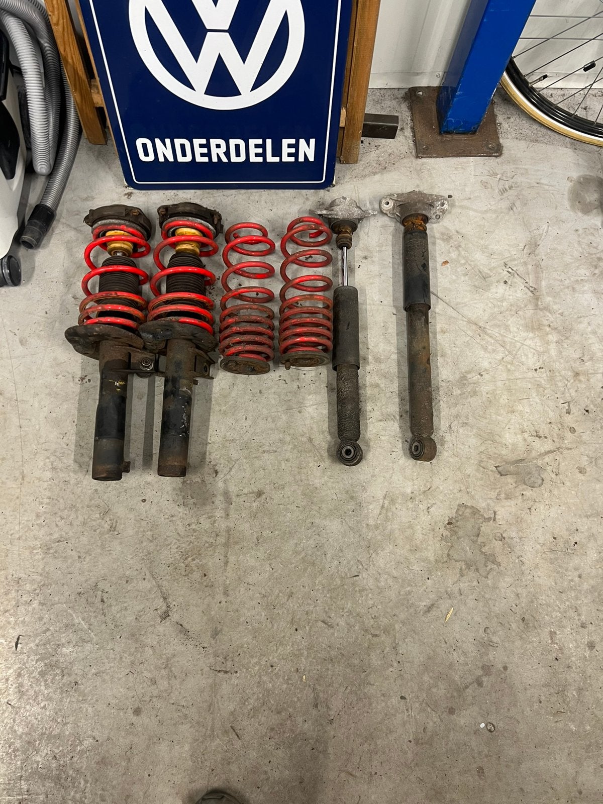 Setje verlagings veren Vw Scirocco, Ophalen, Gebruikt, Volkswagen