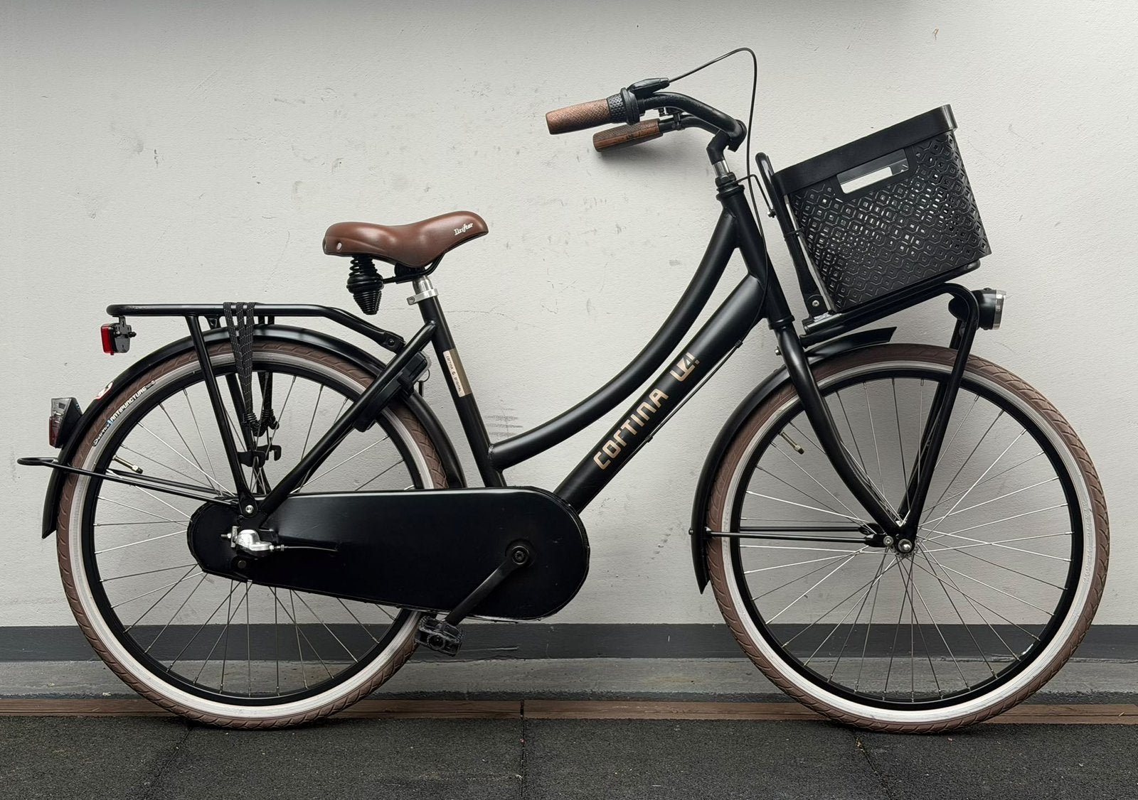 Cortina U4, 24 inch - complete meisjesfiets, 3 versnellingen, Ophalen, Terugtraprem, 24 inch, Versnellingen