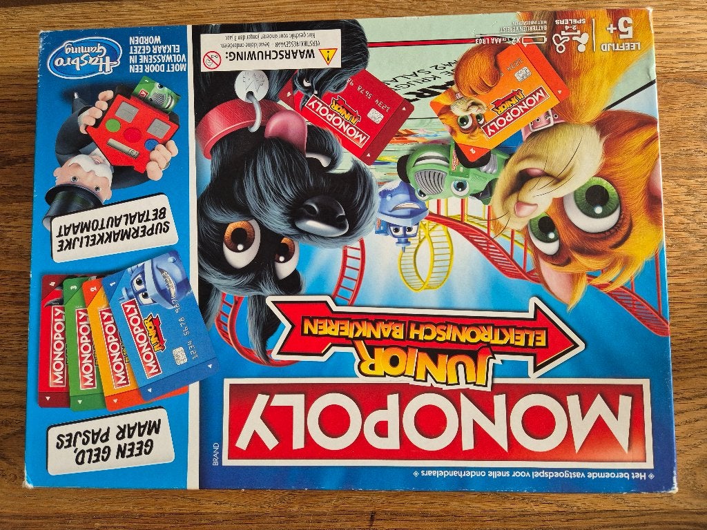 Monopoly Junior elektronisch bankieren, Hobby en Vrije tijd, Drie of vier spelers, Ophalen of Verzenden, Gebruikt, Hasbro