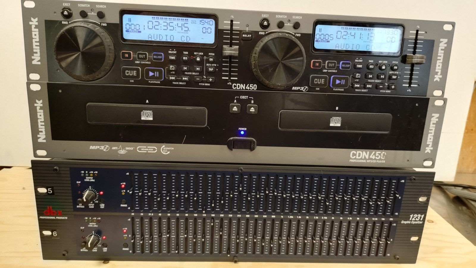 Numark CDN450 DJ-set cd speler en DBX 1231 Graphic Equalizer, Ophalen of Verzenden, Gebruikt, Dj-set, Numark
