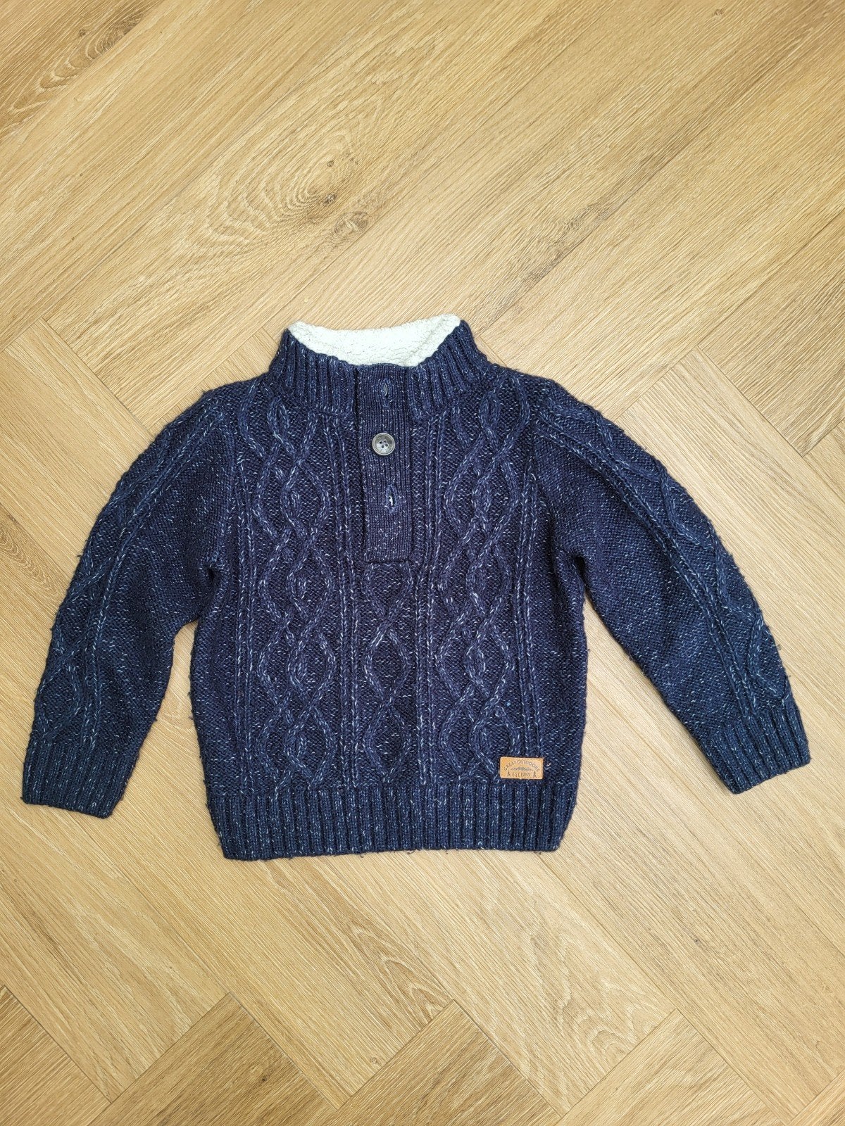 leuke warme trui, Kinderen en Baby's, Ophalen of Verzenden, Zo goed als nieuw, Jongen, Trui of Vest