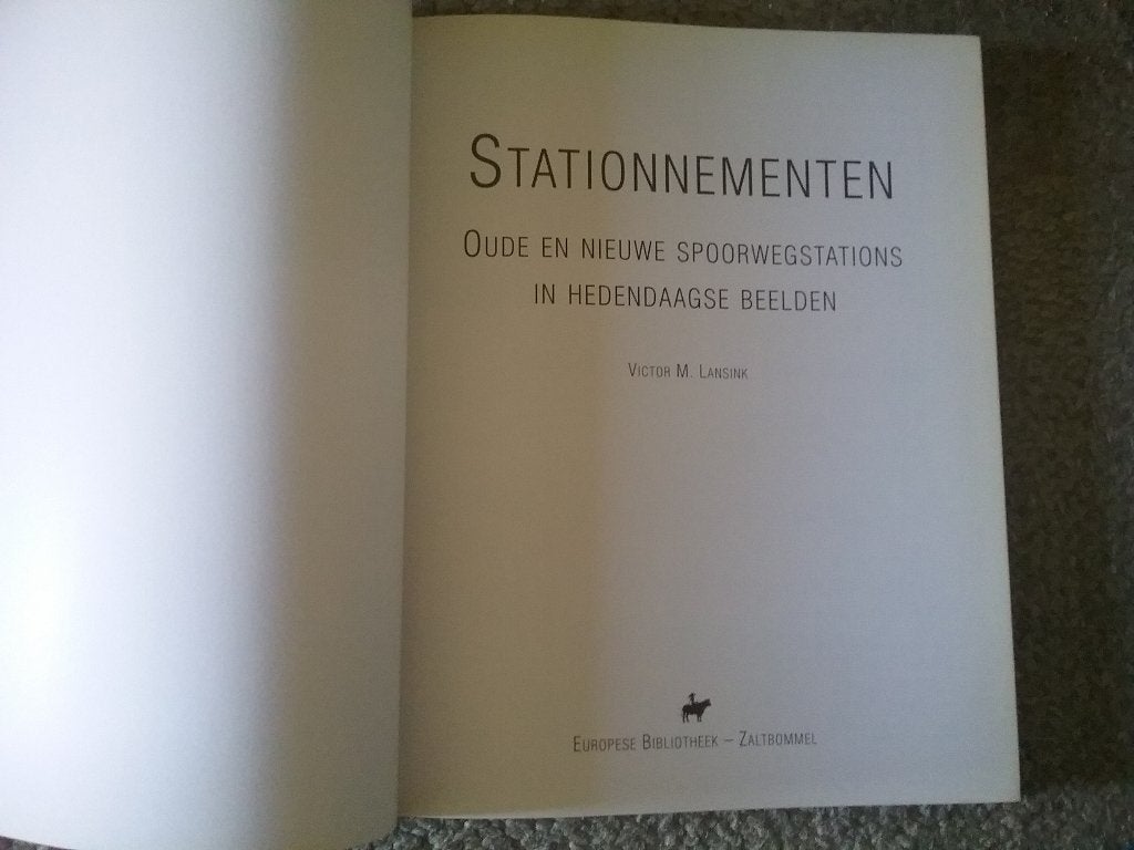 Stationnementen - oude & nieuwe stations / VM Lansink (2001), Ophalen of Verzenden, Zo goed als nieuw, Trein, Boek of Tijdschrift