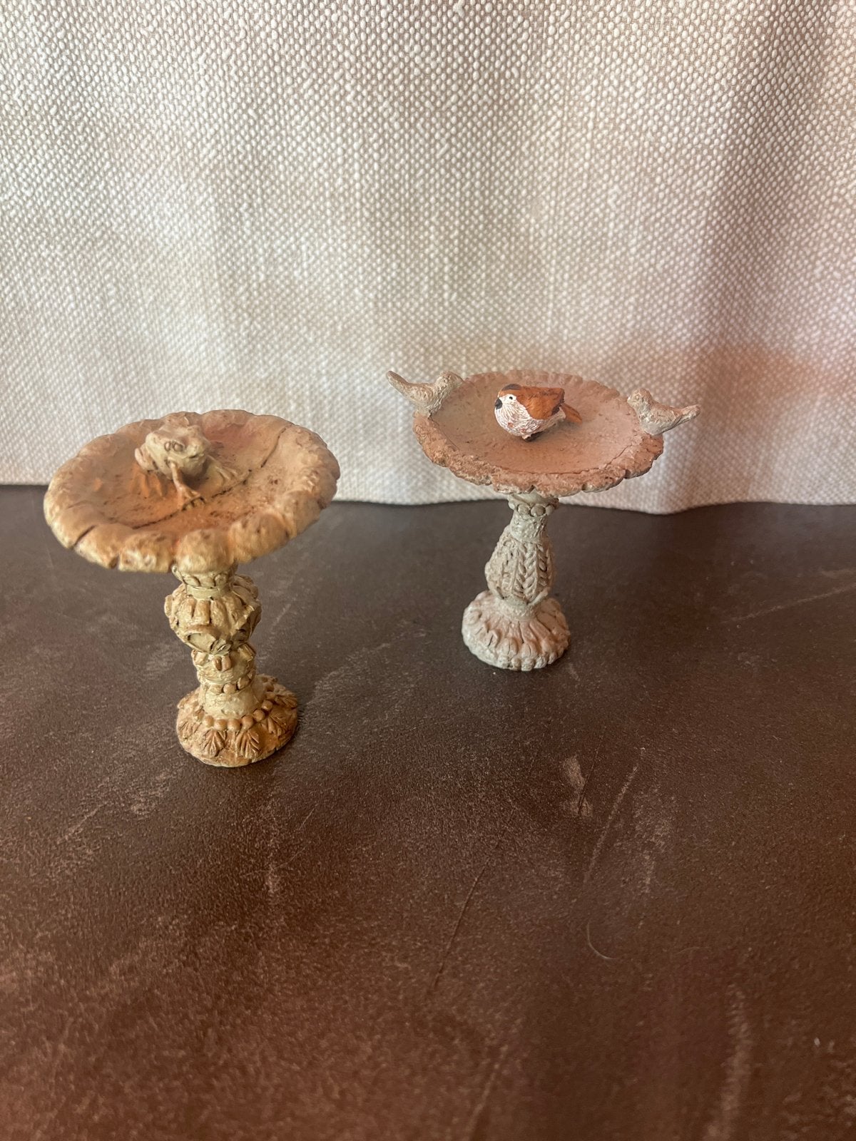 Poppenhuis vogeldrinkbak 1:12 - Set van 2, Ophalen of Verzenden, Nieuw, Decoratie