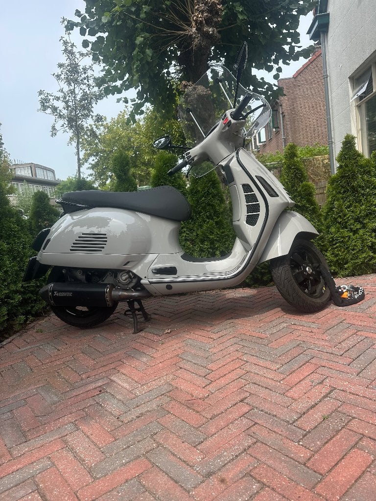 VESPA GTS 300 SUPER 2019, Nieuw, Super Sport, Particulier, Minimaal motorrijbewijs A2