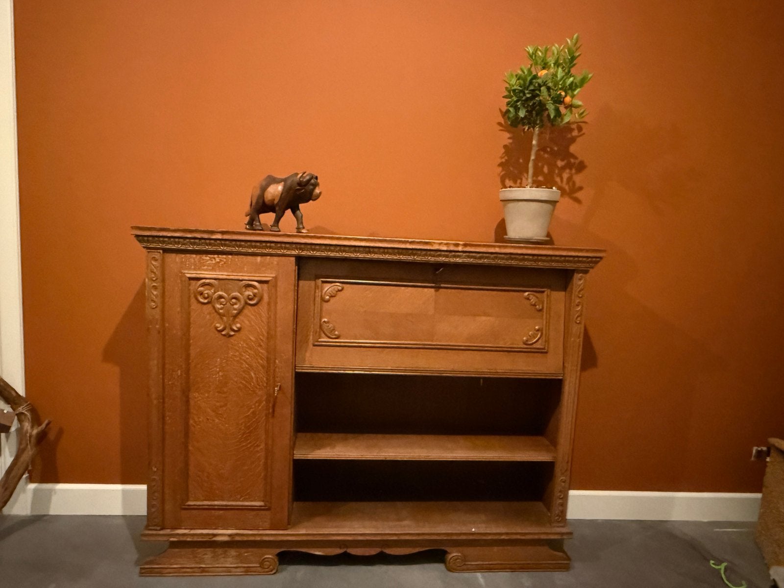 antieke wandkast / secretair, Ophalen, Gebruikt, 100 tot 150 cm, Met deur(en)