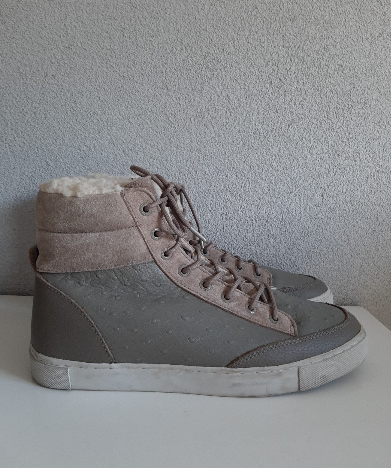 HUB beige/taupekleurige hoge schoenen/sneakers maat 41, Ophalen of Verzenden, Hub, Sneakers of Gympen, Zo goed als nieuw