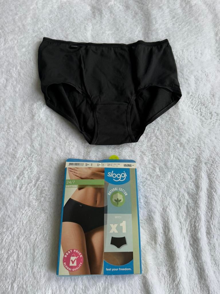 Dames onderbroek 1 stuk merk sloggi maat 42  zwart nieuw, Ophalen of Verzenden, Zwart