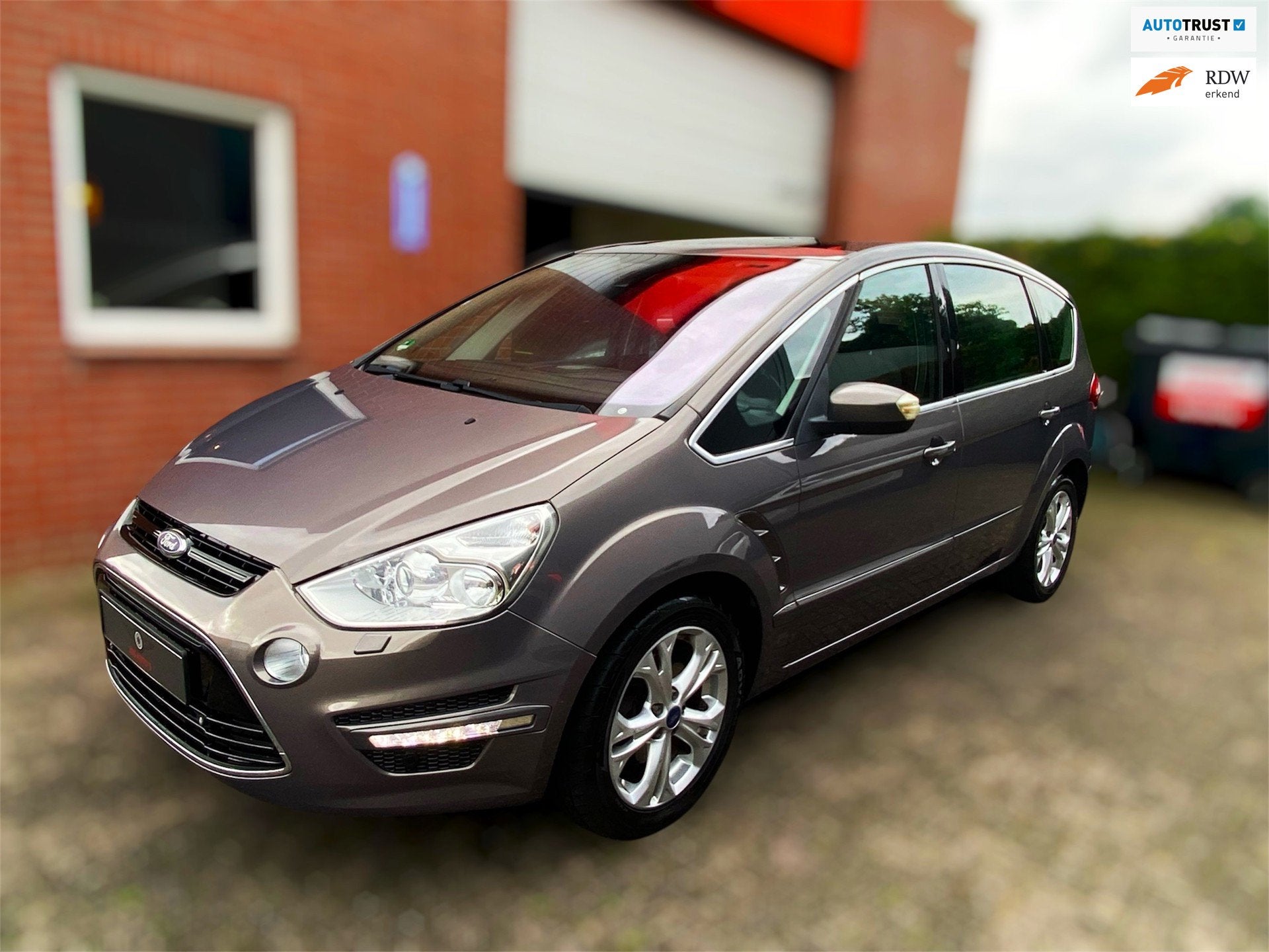 Ford S-Max 1.6 EcoBoost 161pk 7zits/Pano/Navi/Cruise, Auto's, Voorwielaandrijving, Gebruikt, Zwart, 4 cilinders