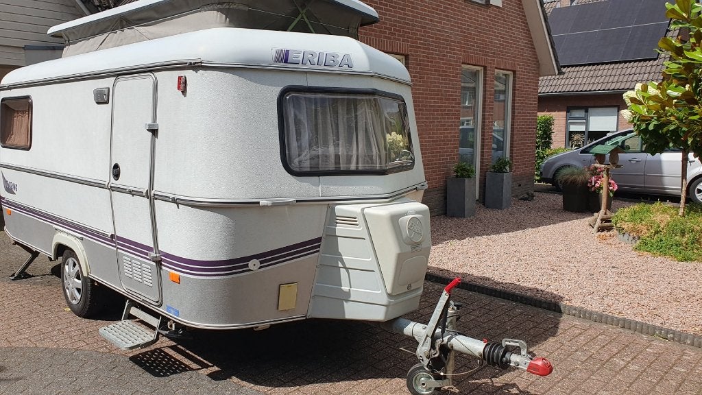 Zeer nette originele Eriba Troll A. Bouwjaar 1995, Standaardzit, Particulier, 4 tot 5 meter, Eriba
