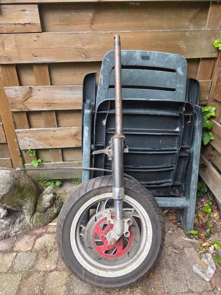 Voorvork met wiel en remschijf - Gilera Runner Piaggio SKR, Ophalen of Verzenden, Gebruikt, Overige typen, Overige merken