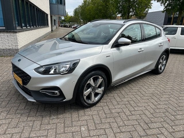 Ford Focus 1.0 EcoB. Active Bns STOELVW STUURVW CAMERA NAP!, 125 pk, Euro 6, Leder en Stof, Origineel Nederlands