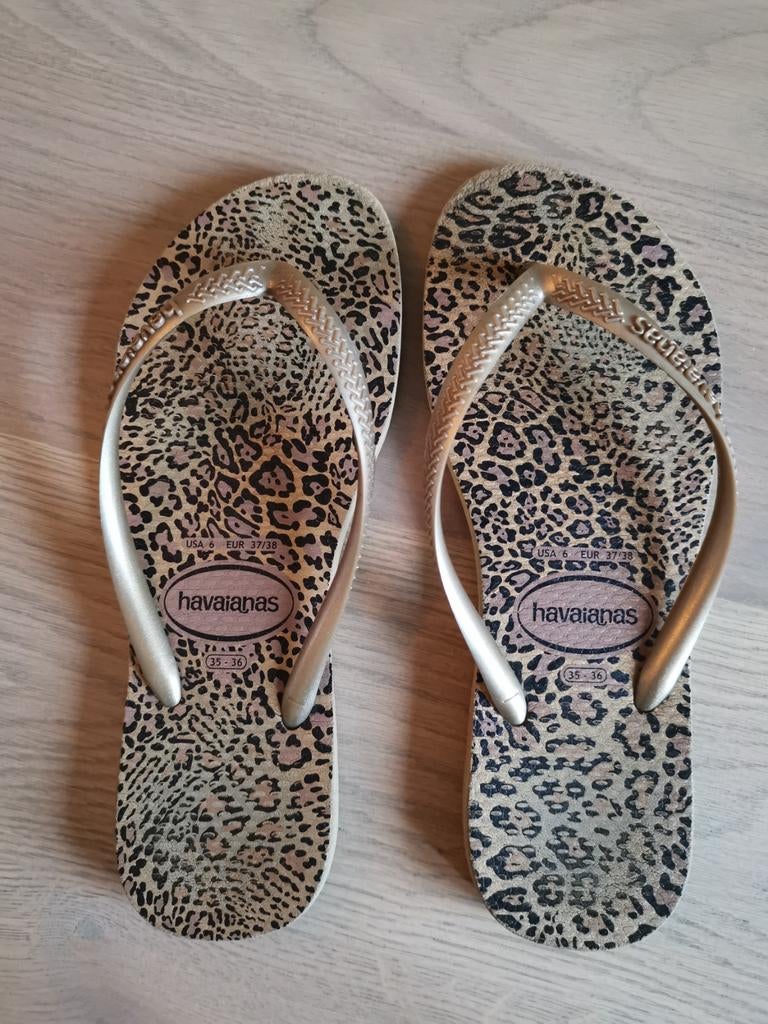 Havaianas 37/38 slippers, Kinderen en Baby's, Kinderkleding | Schoenen en Sokken, Jongen of Meisje, Overige typen, Ophalen of Verzenden