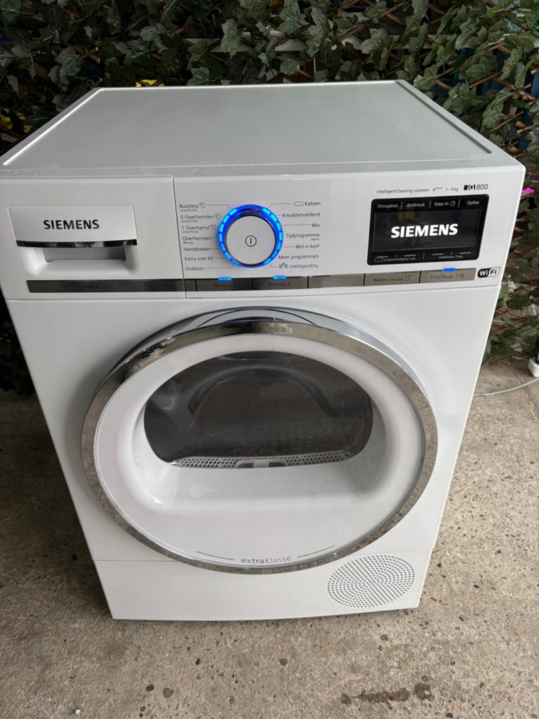 Siemens iQ800 9kg WiFi Warmtepompdroger, Witgoed en Apparatuur, Wasdrogers, Ophalen, Overige typen, 8 tot 10 kg, Refurbished