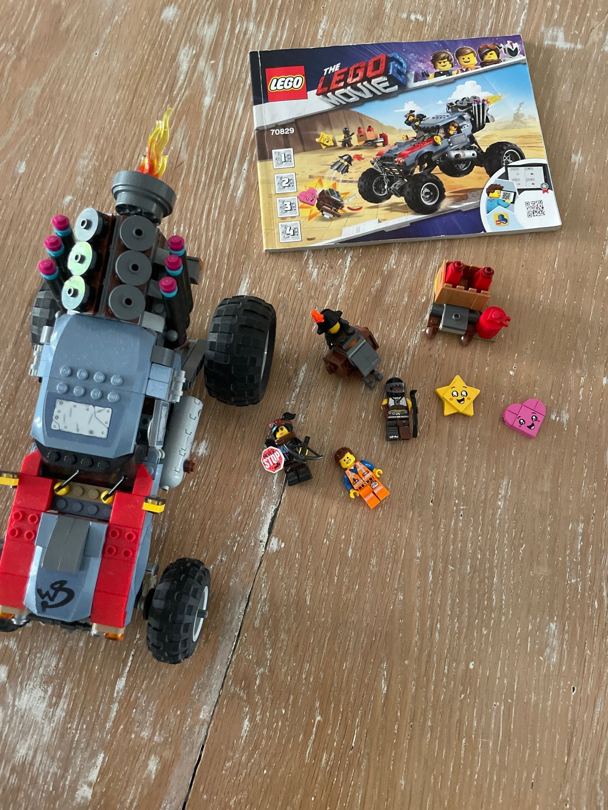 LEGO Movie 2: Emmet's Thricycle! (70829) met figuren, Overige thema's, Lego, Ophalen of Verzenden, Zo goed als nieuw