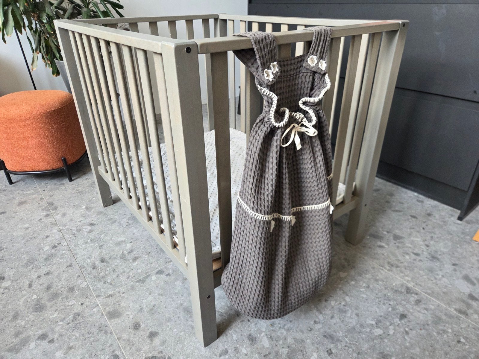 Baby Box, Kinderen en Baby's, Boxen, Ophalen, Zo goed als nieuw, Rechthoekig, In hoogte verstelbaar