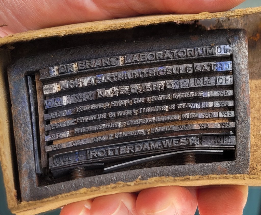 apotheek antiek stempels, letterzetvormen Dr Brans Rotterdam, Ophalen of Verzenden