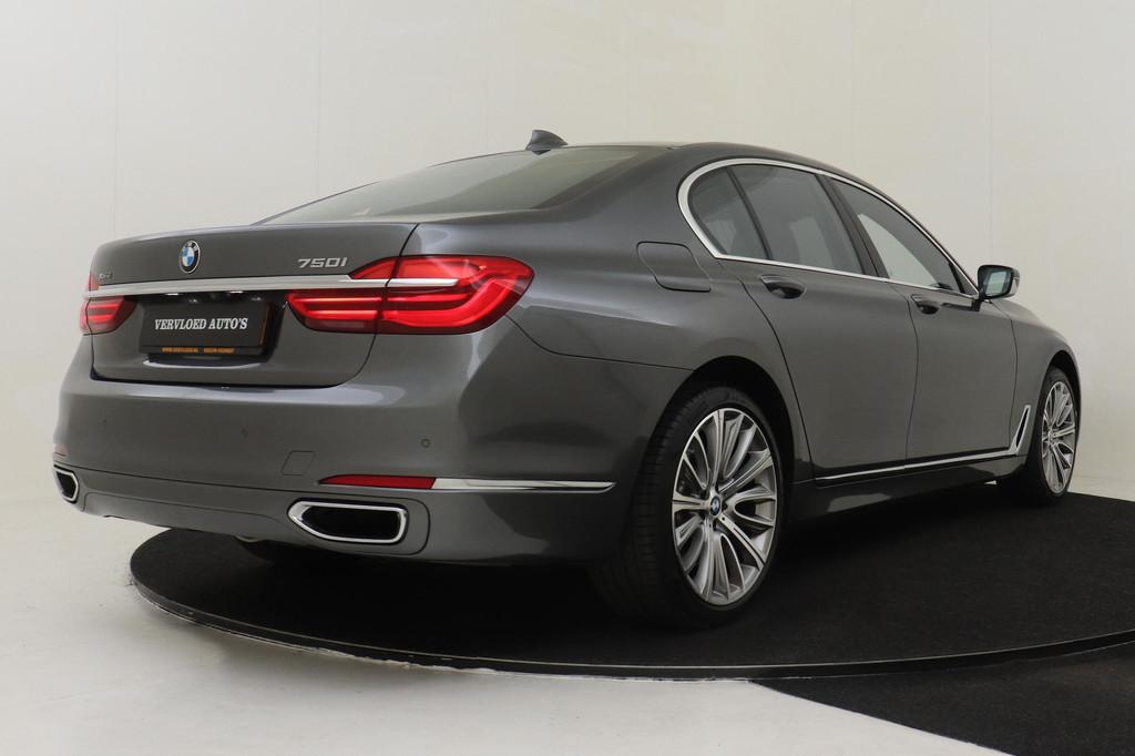 BMW 7-serie 750i xDrive HIGH EXECUTIVE -PANO.DAK|HARMAN/KARD, Auto's, BMW, Automaat, Gebruikt, 4395 cc, Origineel Nederlands