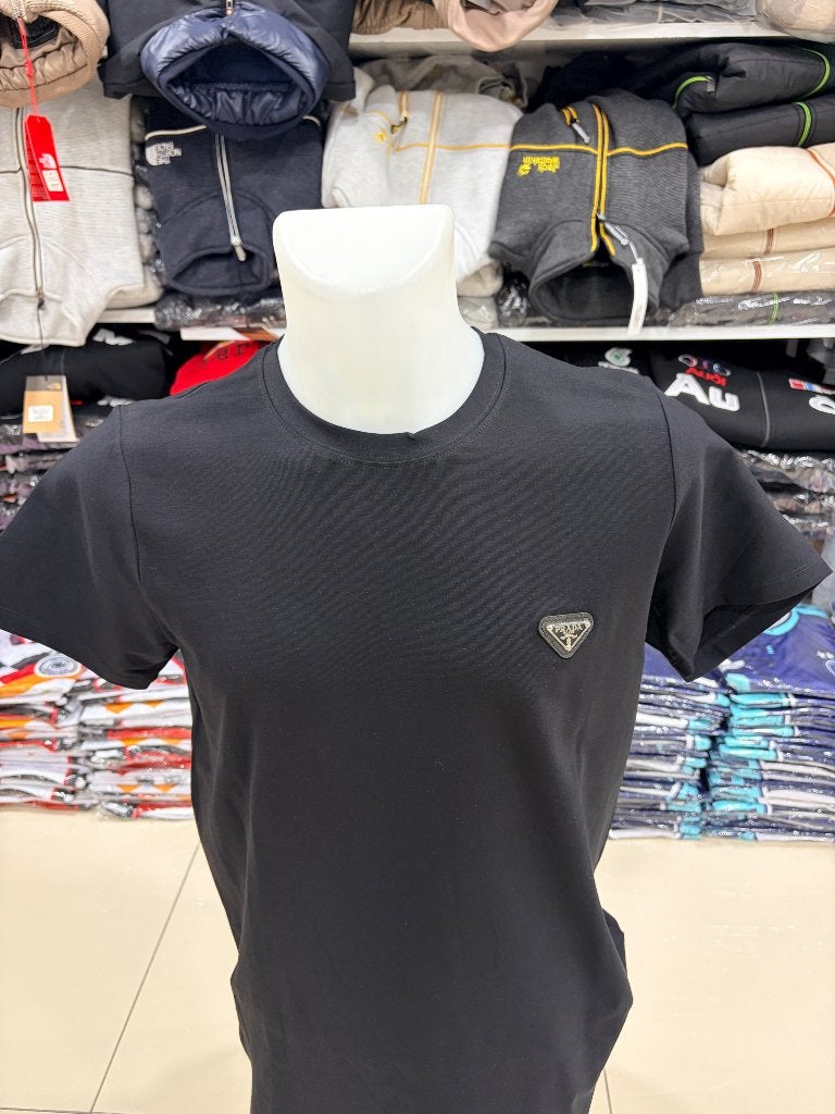 Prada t shirts, Nieuw, Prada, Meerkleurig, Verzenden