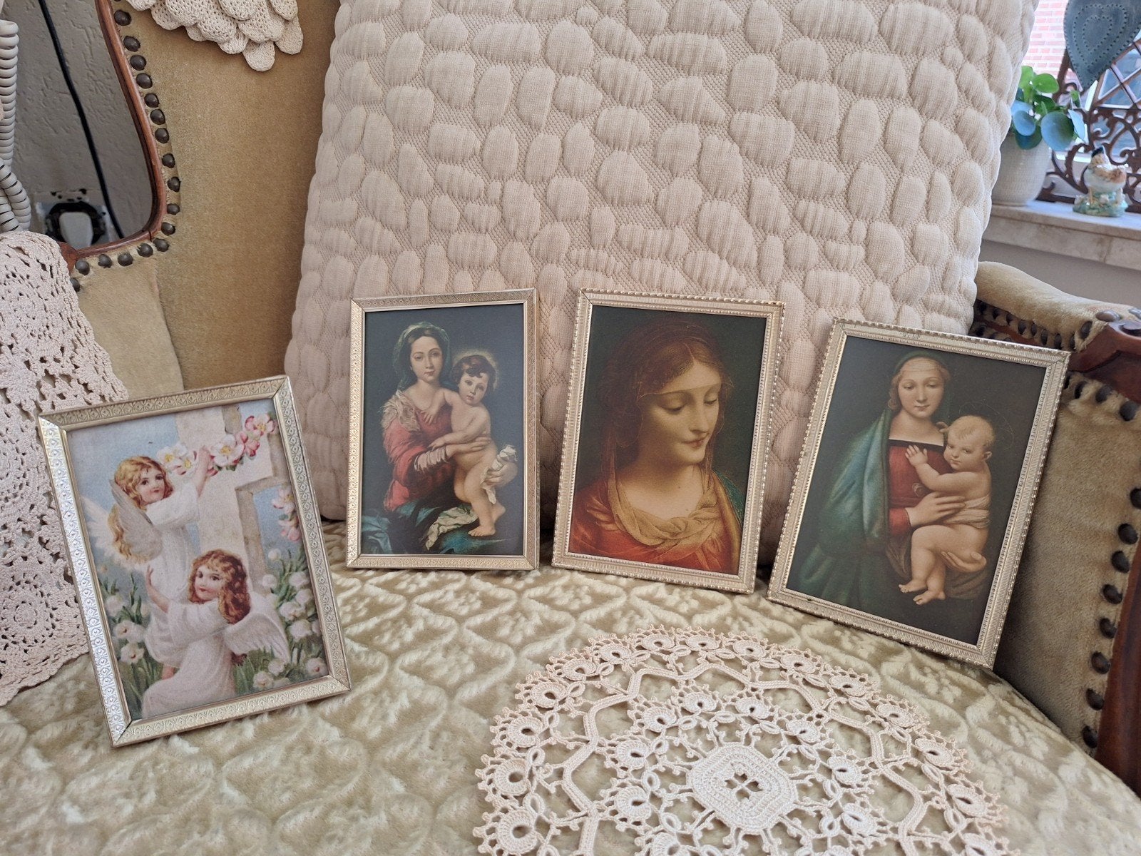 4 Brocante Fotolijstjes met Bewerkte Rand ** Mimosa **, Ophalen of Verzenden