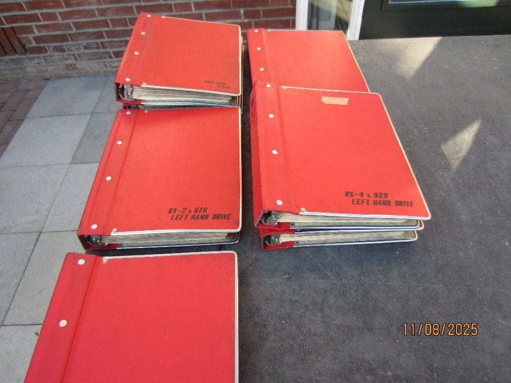Mazda parts boeken, Ophalen of Verzenden, Gelezen, Mazda
