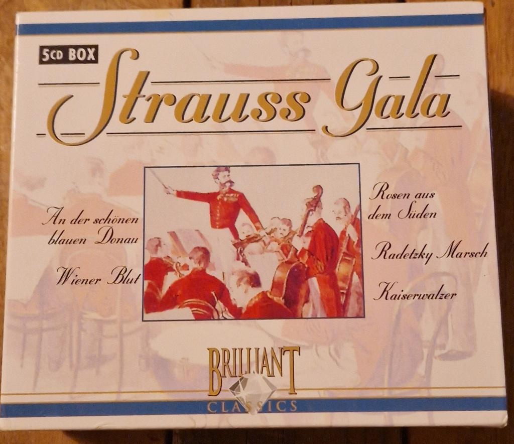 Strauss Gala Various Artists #0648#7V, Ophalen of Verzenden, Zo goed als nieuw, Romantiek, Boxset