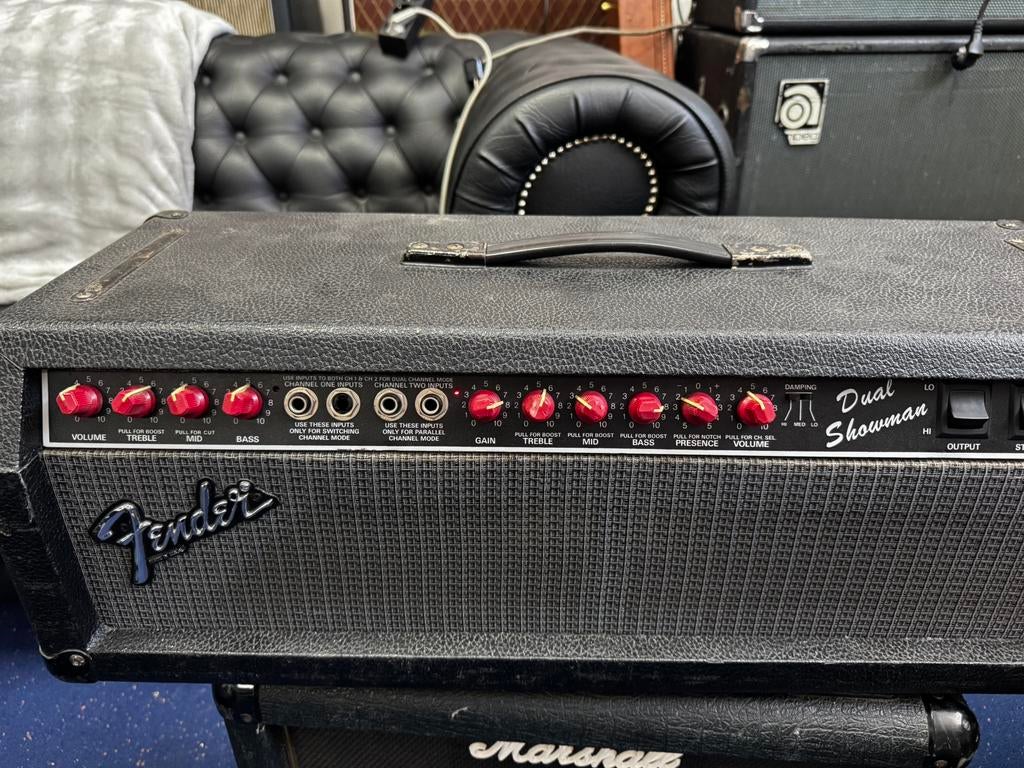 Fender Dual Showman Red Knop, Muziek en Instrumenten, Ophalen, Gebruikt, Gitaar, 100 watt of meer