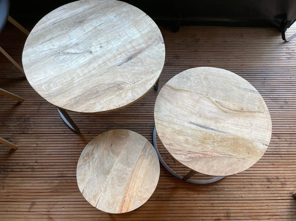 Set van 3 ronde houten bijzettafels, Winje Wanje, Ophalen, Minder dan 45 cm, Gebruikt, Klassiek