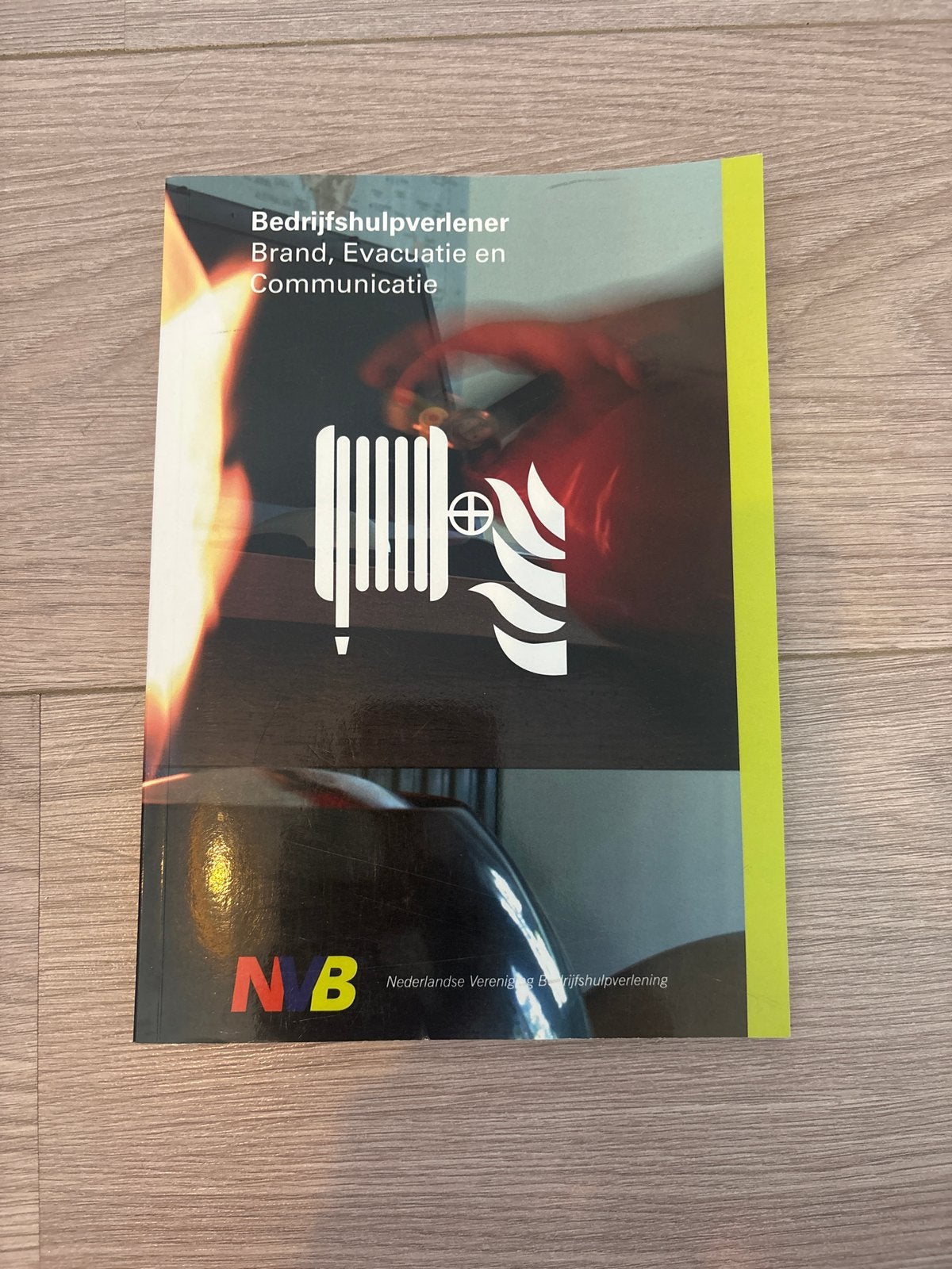 Bedrijfshulpverlener Brand, Evacuatie en Communicatie, Boeken, Ophalen of Verzenden, Gamma, Zo goed als nieuw, Overige niveaus