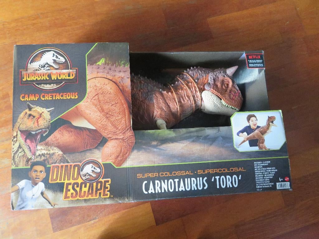 JURASSIC WORLD --SUPER COLOSSAL CARNOTAURUS " TORO", Ophalen of Verzenden, Zo goed als nieuw