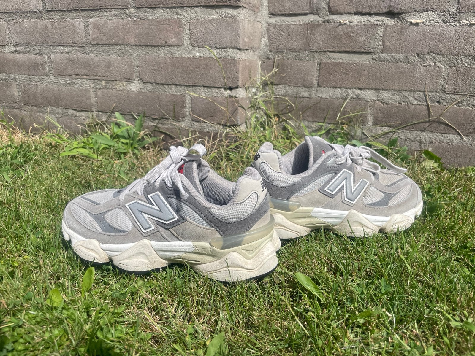 New balance 9060 maat 33.5, Ophalen, Zo goed als nieuw