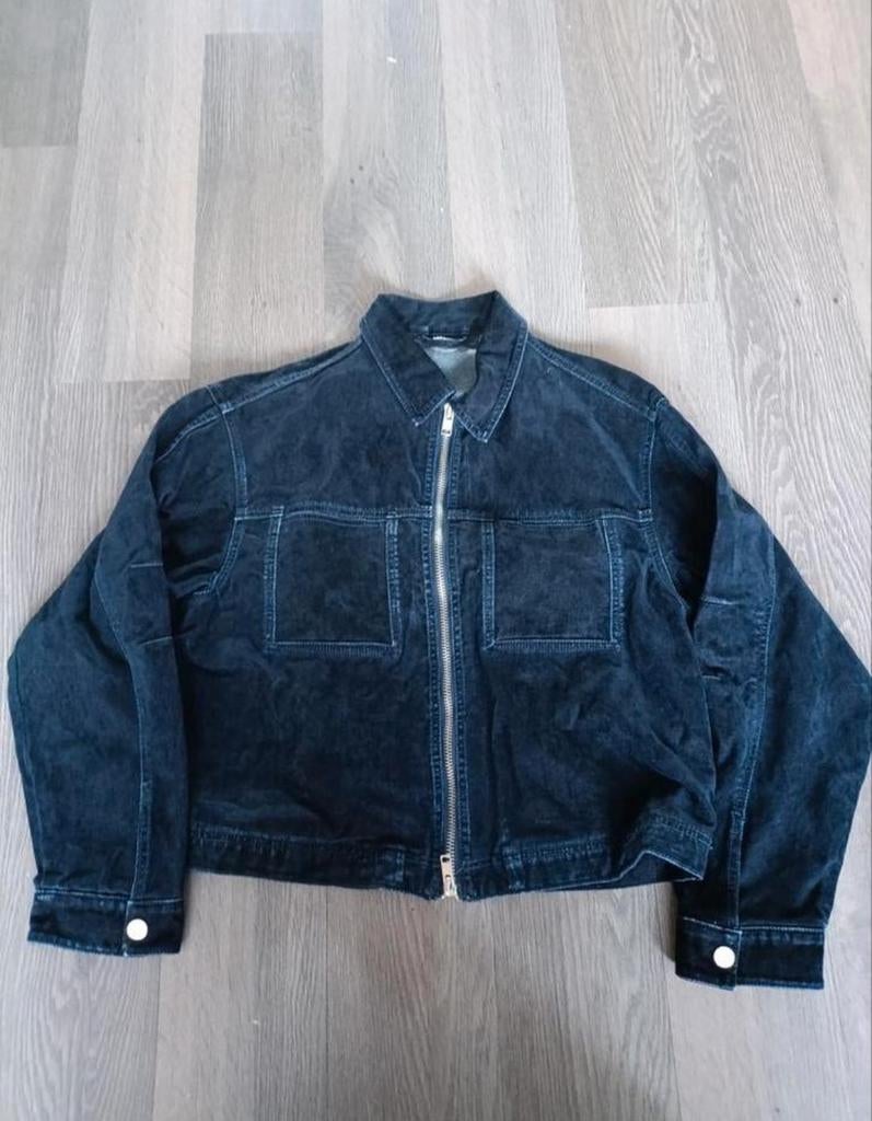 Bershka spijkerjasje XS - Zo goed als nieuw, Zwart, Zo goed als nieuw, Maat 34 (XS) of kleiner, Bershka
