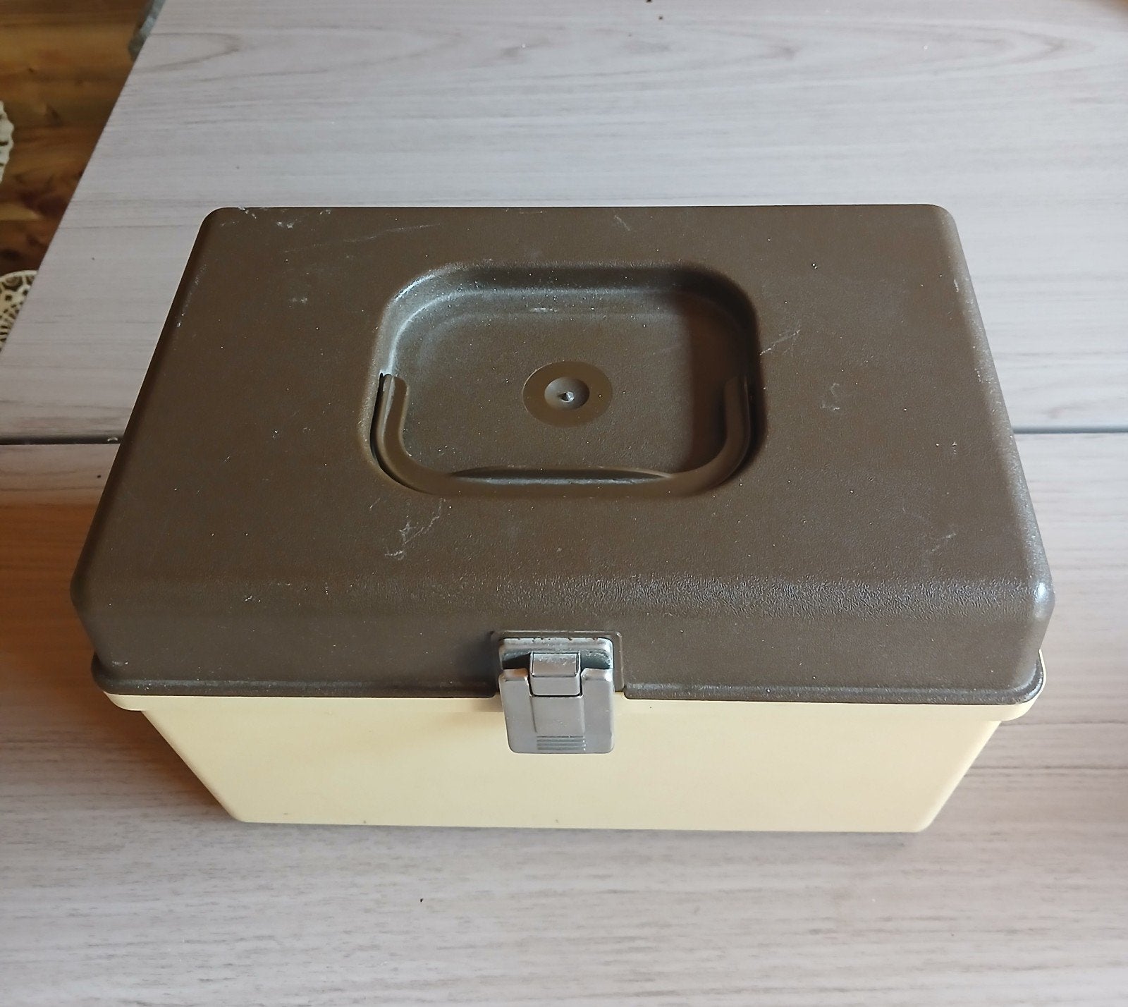 Vintage Opbergdoosje / Naaidoosje - Bruin/Beige, Ophalen of Verzenden, Huis en Inrichting