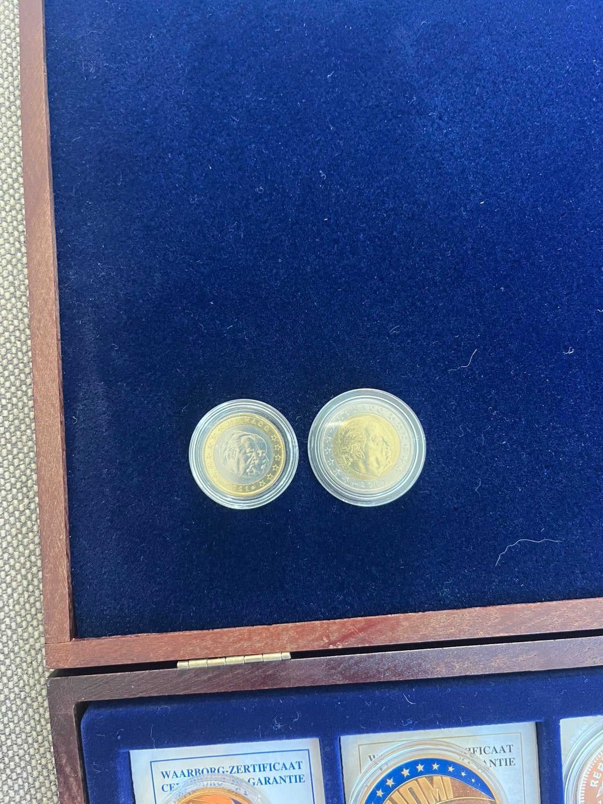 Uncirculated 1 en 2 euromunt uit Monaco, Setje, 2 euro, Ophalen of Verzenden, Zilver