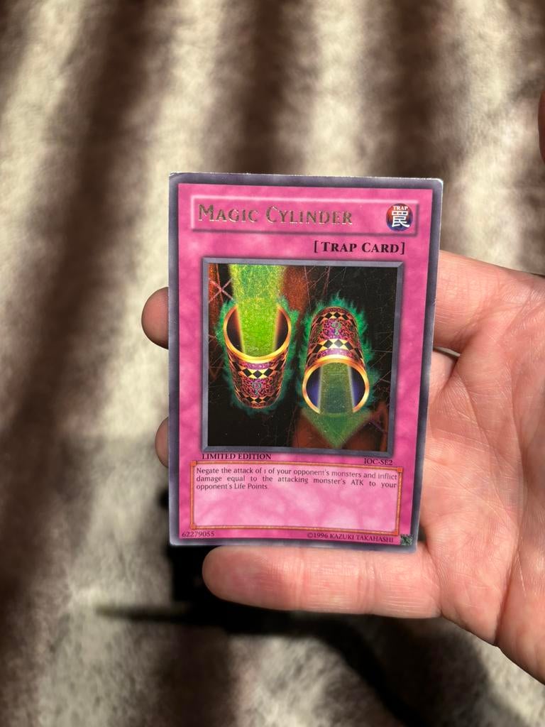 Yugioh IOC magic cylinder, Ophalen of Verzenden, Zo goed als nieuw