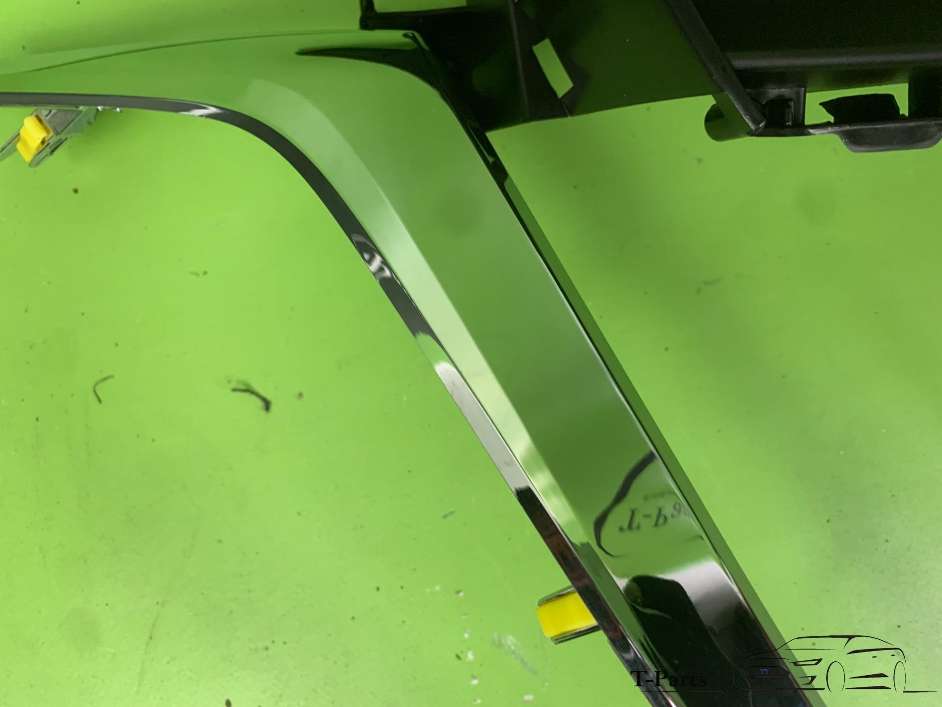 mazda 2 grille chrome lijst 2014+ rooster voorbumper, Info@fabrikant.eu, Fabrikant BV, Nieuw, Ophalen of Verzenden