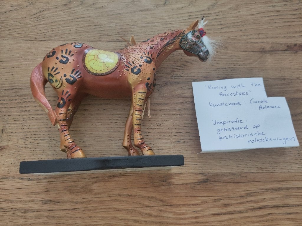 Reunion of the family man, Overige onderwerpen, Ophalen of Verzenden, 20 - 50 cm, Overige materialen