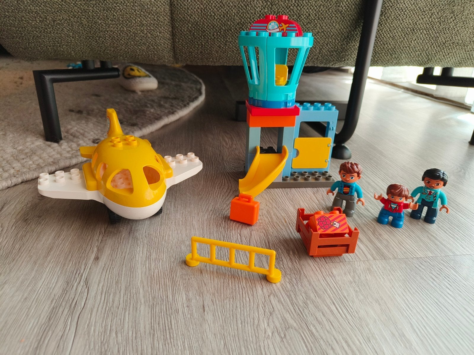 Duplo vliegveld set 10871, Ophalen, Zo goed als nieuw