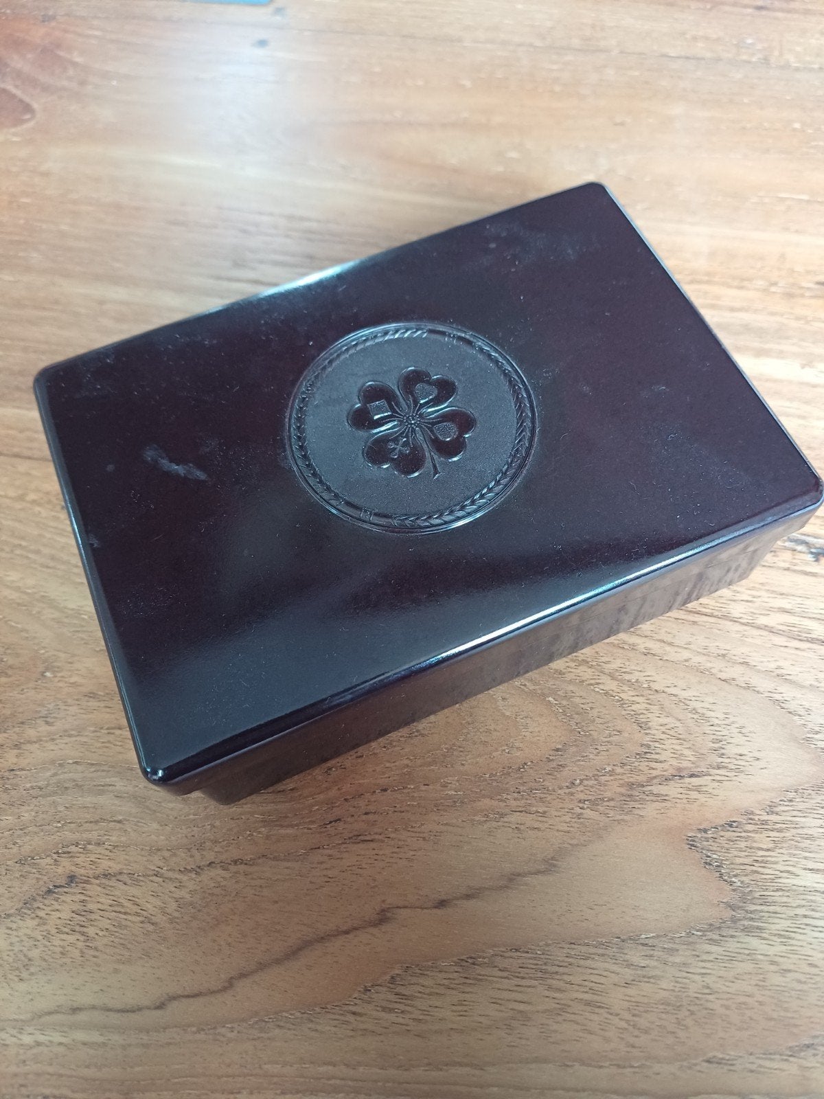Vintage Bakelieten Bakje met Deksel - Klavertje Vier Motief, Ophalen of Verzenden
