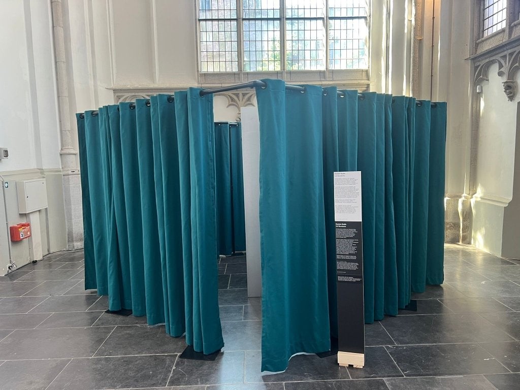 Gordijnen - groen/blauw - petrol - brandvertragend, Huis en Inrichting, Stoffering | Gordijnen en Lamellen, Ophalen, 200 cm of meer