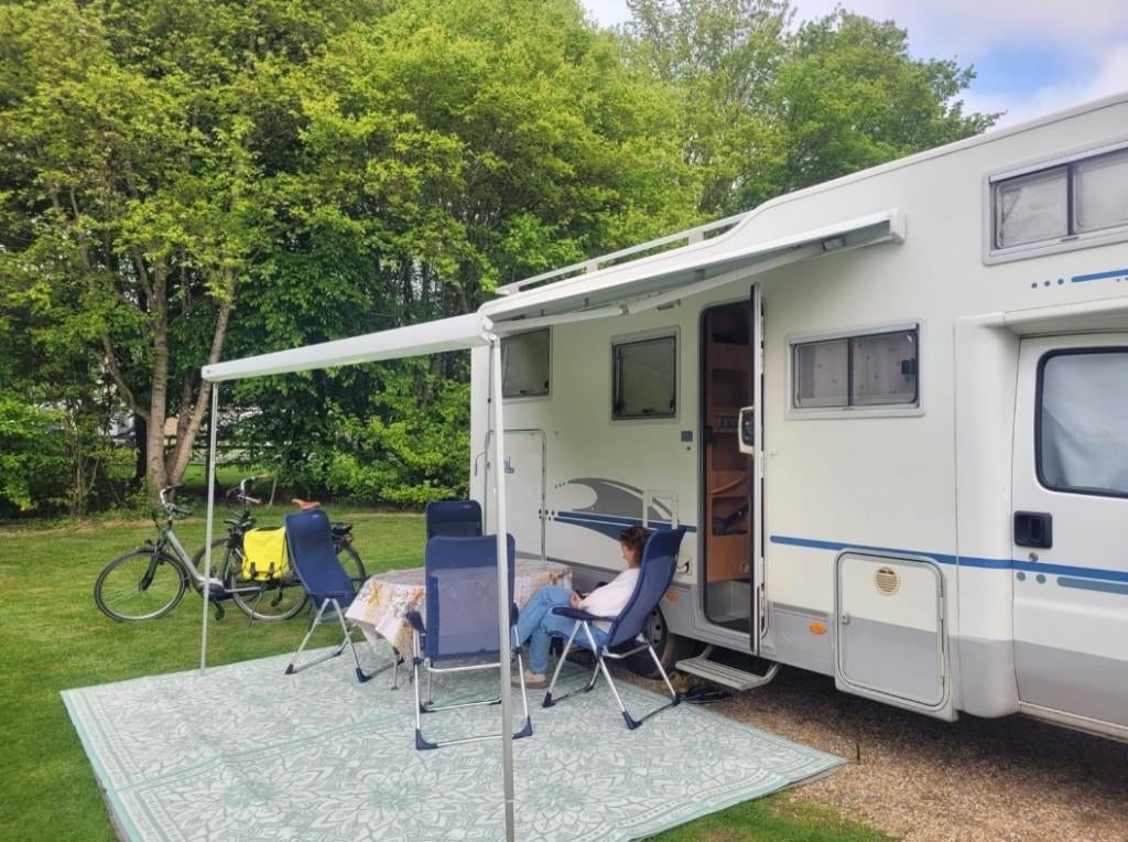 Fraaie, complete Adriatik Coral 660 SP Direct vakantieklaar!, Afzuigkap, Standaard zit, Alkoof, Ringverwarming