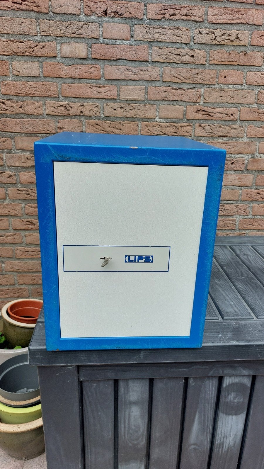 LIPS Kluis - Compacte en veilige opbergoplossing, Ophalen, Gebruikt, Brandkast