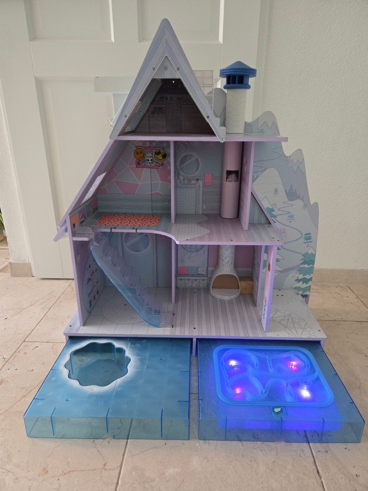 Groot L.O.L. Surprise! huis: Winter Disco Chalet, Ophalen, Gebruikt, Poppenhuis