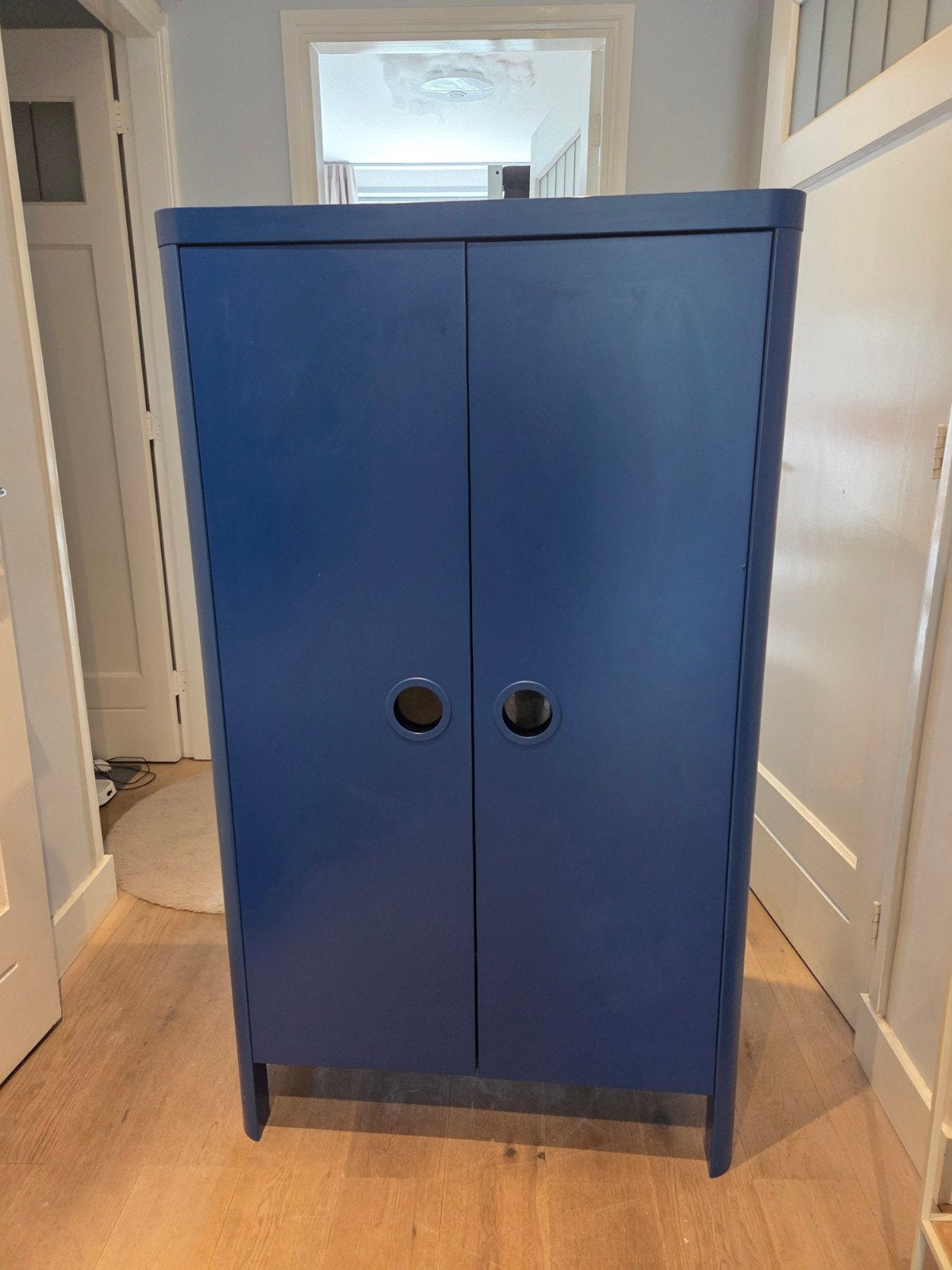 Ikea Busunge kledingkast, Ophalen, Met deur(en), 100 tot 150 cm, 50 tot 100 cm