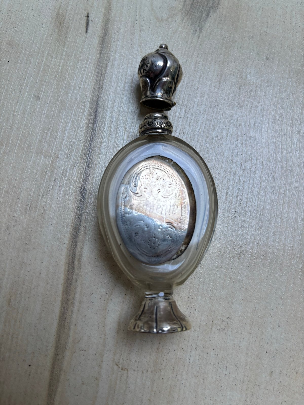 Antieke Zilveren Parfumfles met Glazen Flesje, Antiek en Kunst, Antiek | Goud en Zilver, Ophalen, Zilver