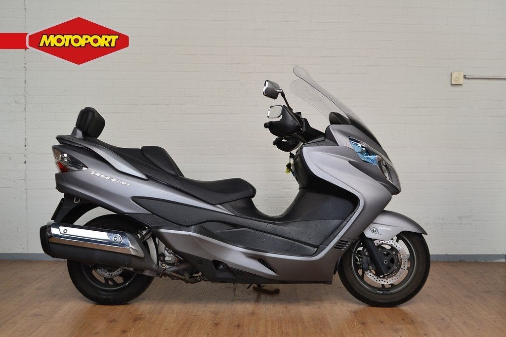 Suzuki Burgman AN 400 ABS (bj 2016), Motoren, Motoren | Suzuki, Lange Dreef 12
4131NH  Vianen, NL, Suzuki, Scooter, Bedrijf