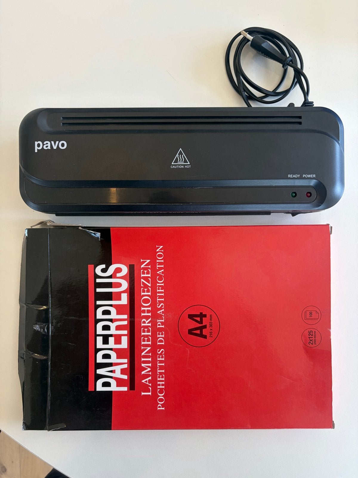 Pavo lamineerapparaat + aangebroken pak lamineerhoezen, Diversen, Ophalen of Verzenden, Gebruikt