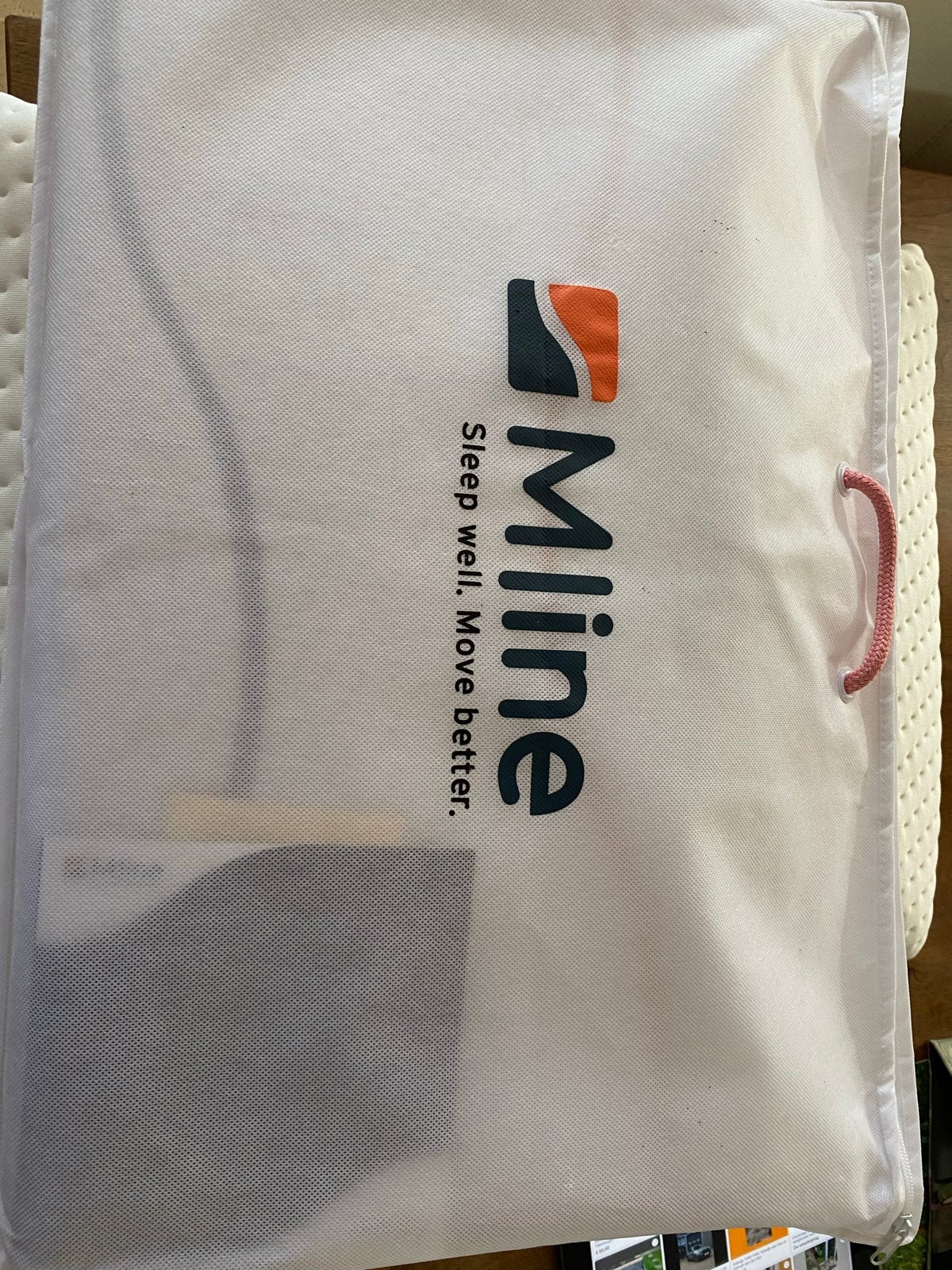 Mline Pillow You hoofdkussen - Zo goed als nieuw, Eenpersoons, Wit, Ophalen of Verzenden, Zo goed als nieuw