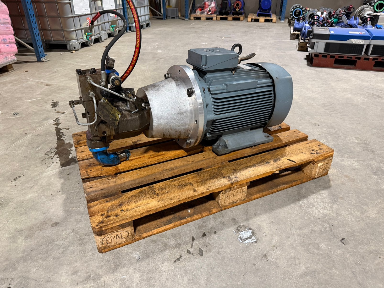 Hydrauliek olie pomp 30kw plunjerpomp, Ophalen, Gebruikt